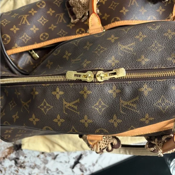Louis Vuitton Eole monogram Travel Bag - Picture 10 of 12